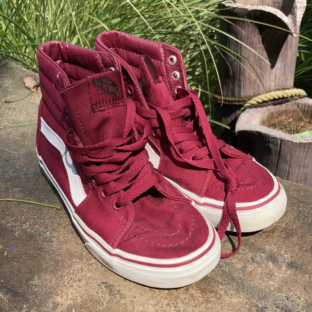 Vans - Picture 2 of 6